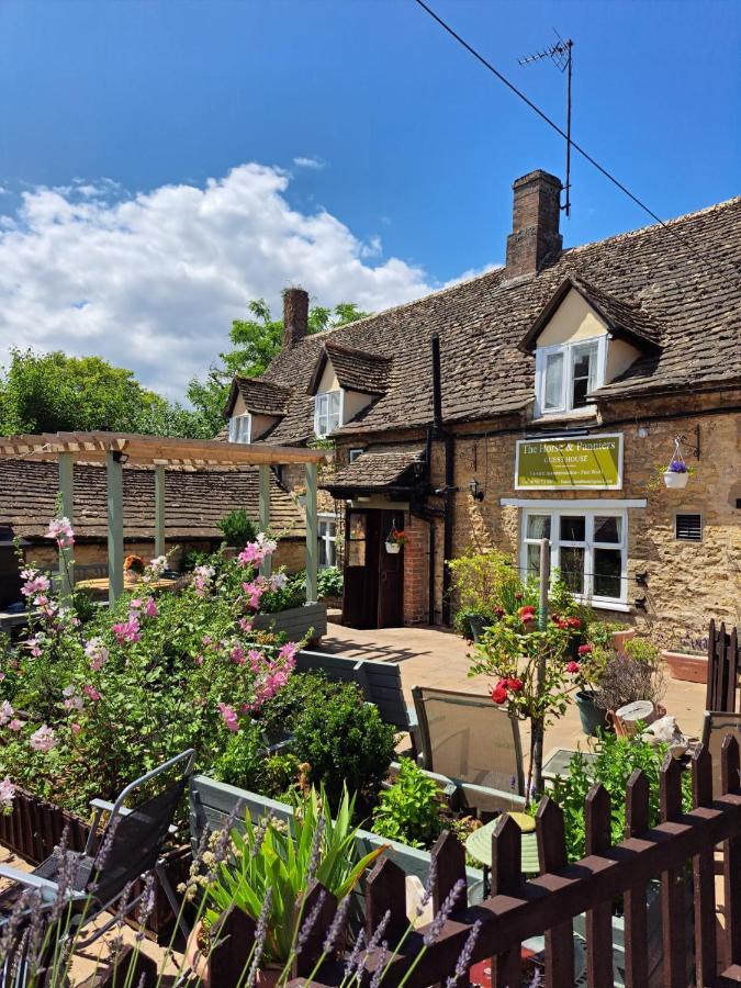 The Horse And Panniers Guest House. North Luffenham エクステリア 写真